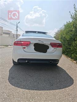 جاگوار XE